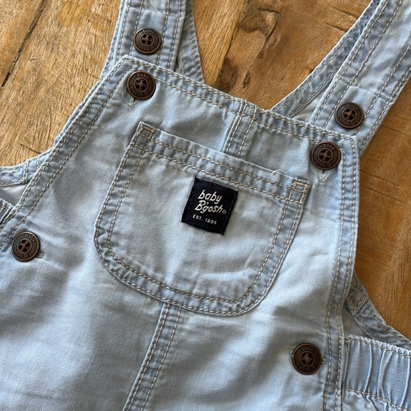 Oshkosh baby chambray overalls 24m - Picture 3 of 6